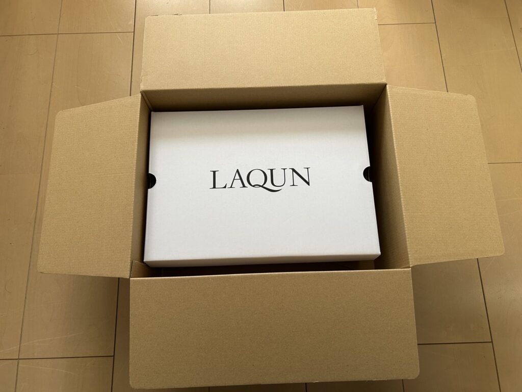 ラクーン靴　箱開