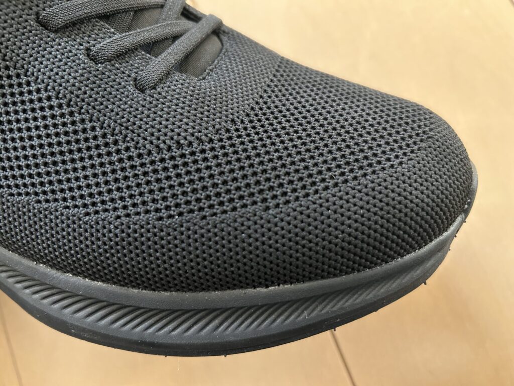 ラクーン靴　メッシュ素材とコーティング箇所の写真